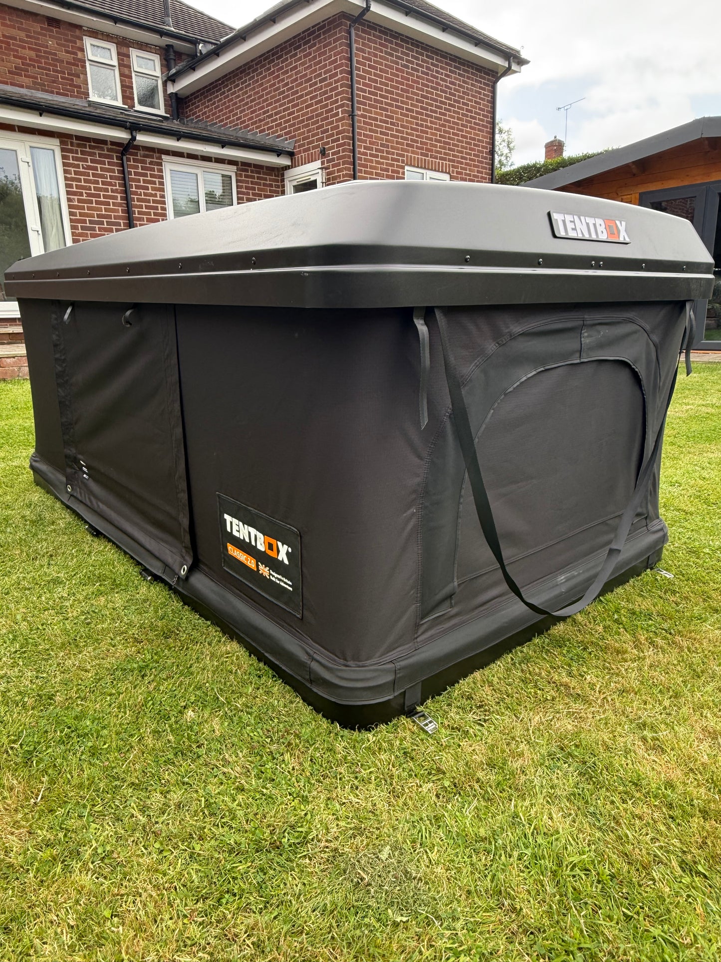 Tentbox Classic 1.0 Immaculate Condition with Security Accessories