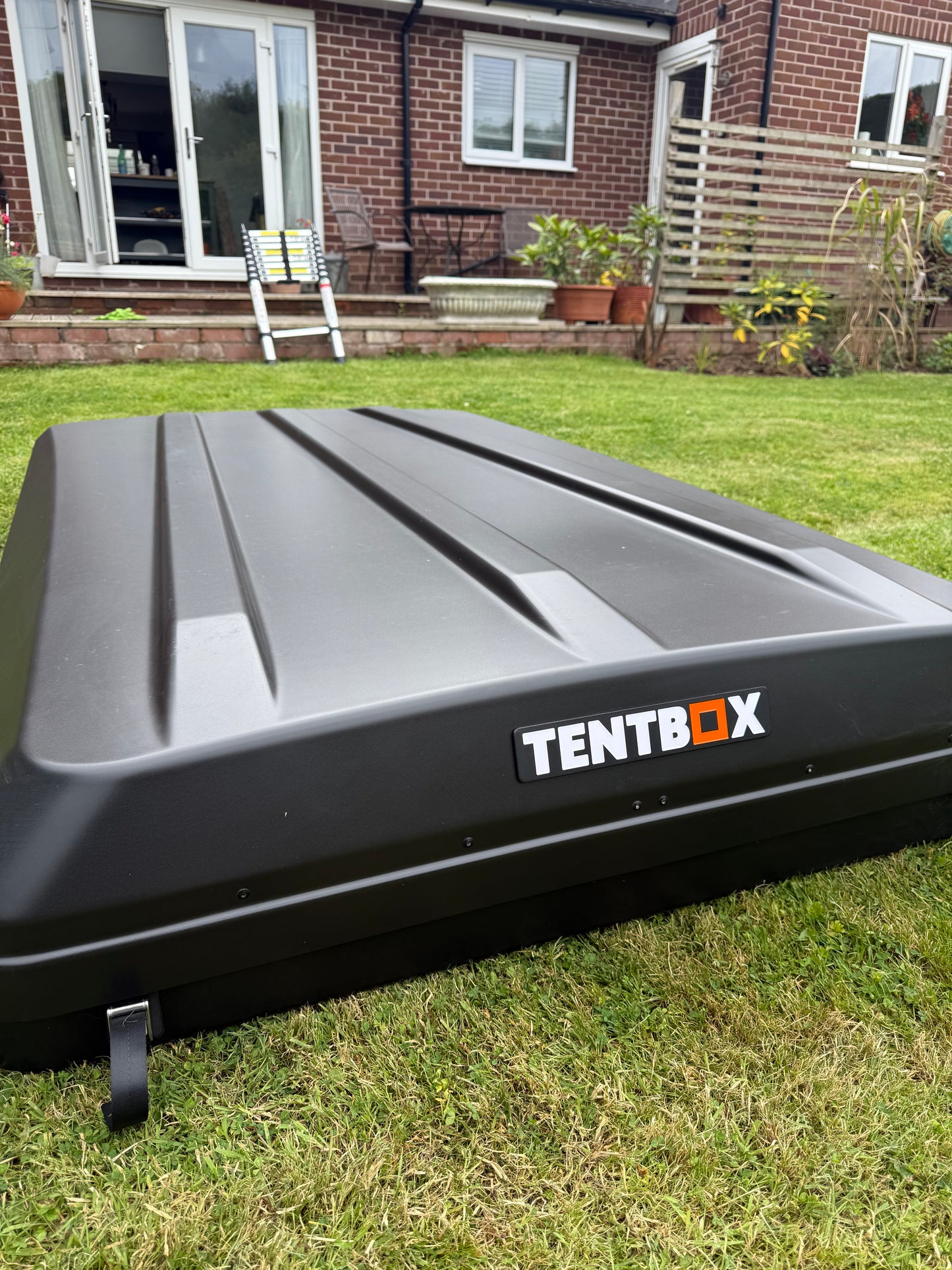 Tentbox Classic 1.0 Immaculate Condition with Security Accessories