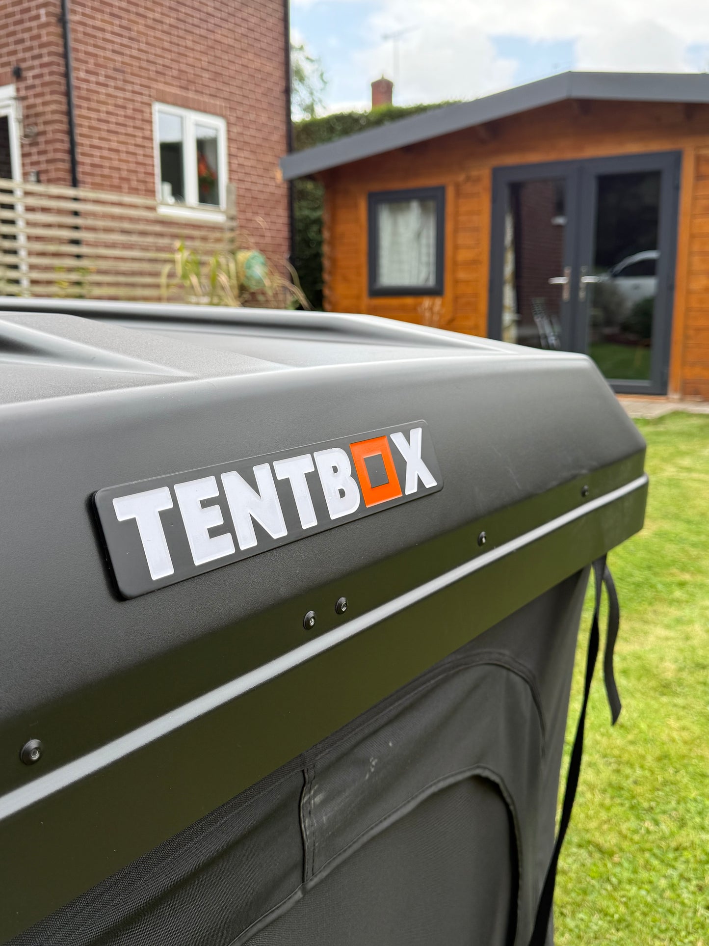 Tentbox Classic 1.0 Immaculate Condition with Security Accessories